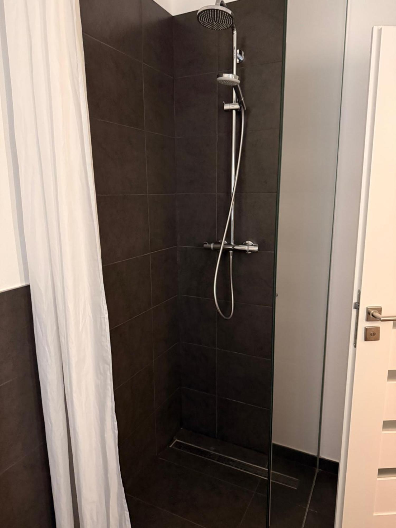 Modernes 1 Zimmerapartment Nahe Frankfurt Am Main هويزنشتام المظهر الخارجي الصورة